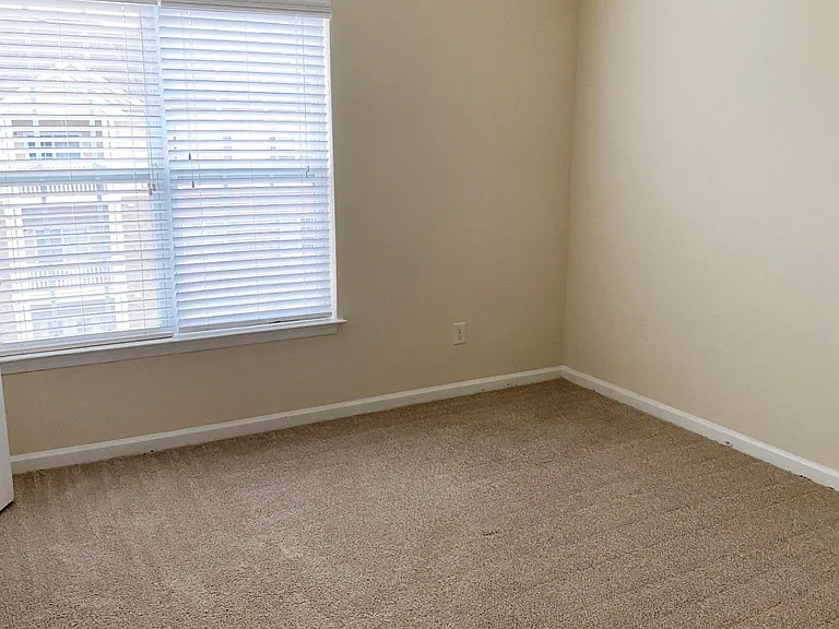 Clairmont at Farmgate — Photo 242
