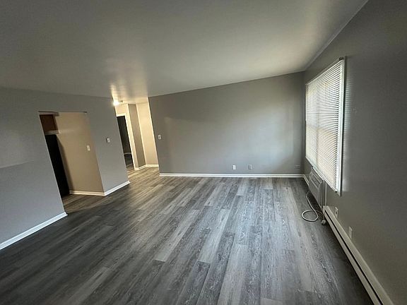 4th image of 1101 Park Ave #2