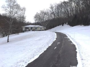 18519 Tuckaway Valley Rd, Richland Center, WI 53581