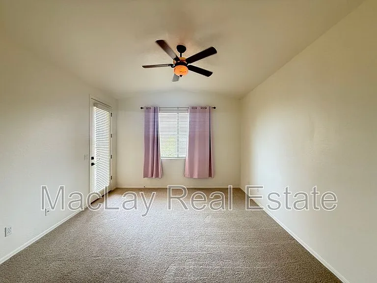 8311 S 23rd Pl — Photo 15