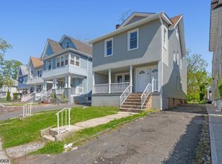 226 N Clinton St FLOOR 2, East Orange, NJ 07017