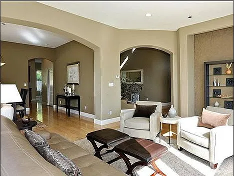4 bed, 3324 sqft, $8,500 — Photo 4