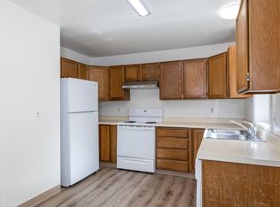 4798 Glasgow Dr #3, Fairbanks, AK 99709