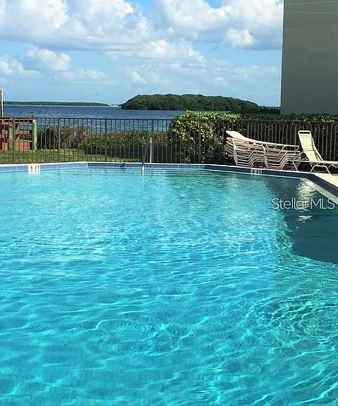 1515 Pinellas Bayway S #7 — Photo 25