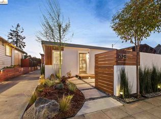 2134 Curtis St, Berkeley, CA 94702