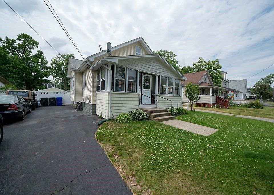 148 Gilbert Ave, Springfield, MA 01119 Zillow