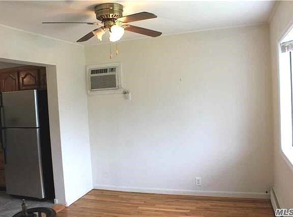 4th image of 185 Cottage Blvd