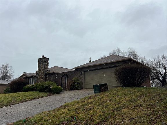 3rd image of 3017 Julian Dr