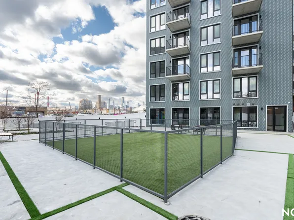 31-61 Vernon Boulevard image 23 of 75