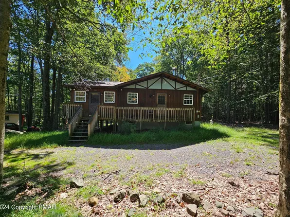 266 Selig Rd, Pocono Lake, PA 18347