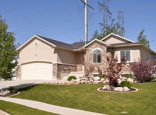 522 N 1600 W, West Pt, UT 84015