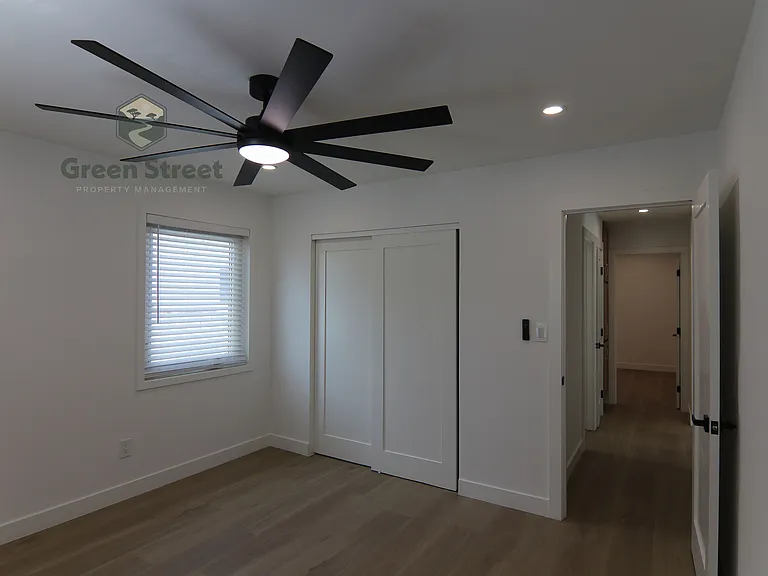 6831 Amherst St — Photo 28