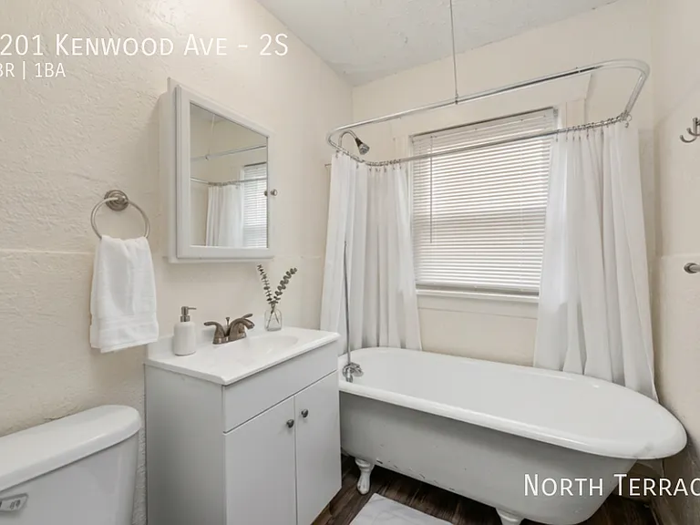 4201 Kenwood — Photo 14