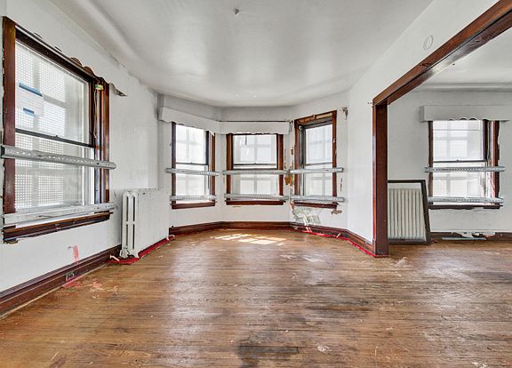 5th image of 11216 S Eggleston Ave
