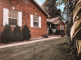 4211 Stagecoach Rd, Hanson, KY 42413