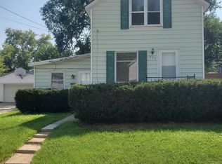 227 N Powell Ave, Freeport, IL 61032