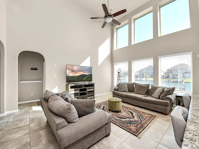 29482 Westhope Dr — Photo 9