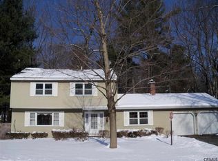 42 Linda Ct, Delmar, NY 12054