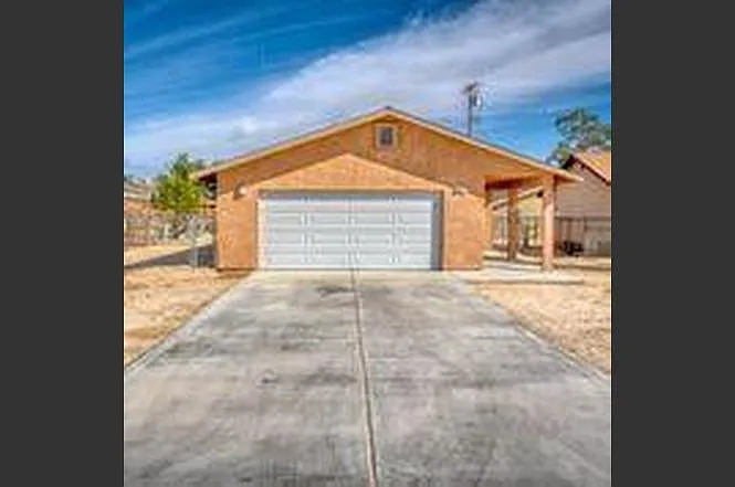 6627 Smoketree Ave — Photo 78