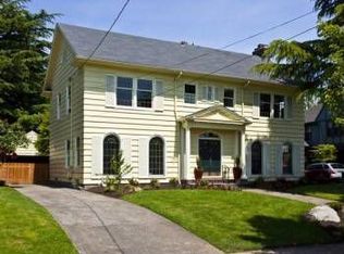 3257 NE Us Grant Pl, Portland, OR