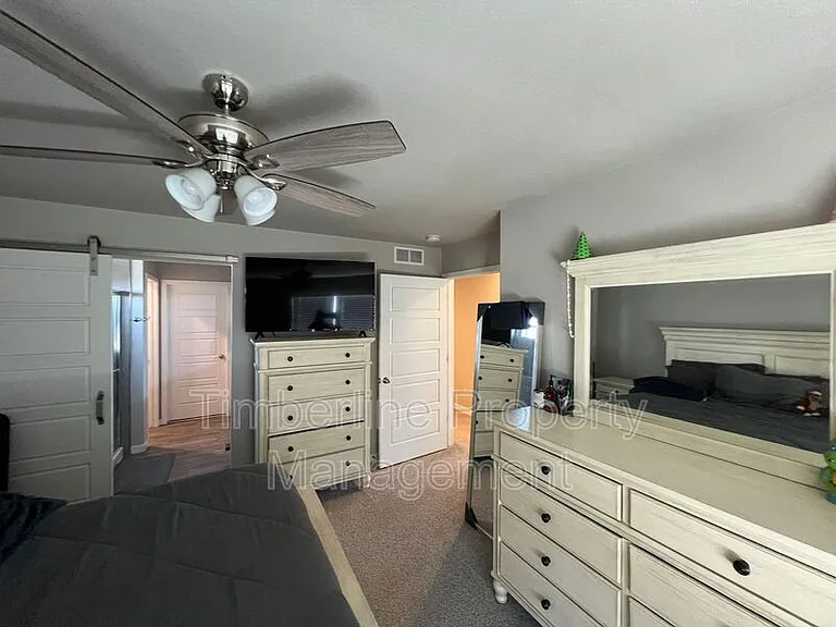 9606 Timberlake Loop — Photo 12