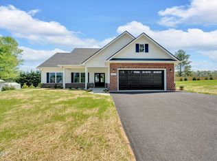 1111 Cherry Ridge Dr, Jonesborough, TN 37659