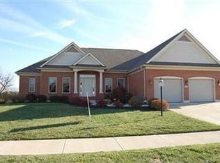 827 Shaftsbury Rd, Troy, OH 45373