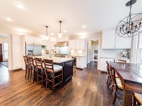 Completely renovated kitchen