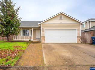 1467 S 7th St, Independence, OR 97351