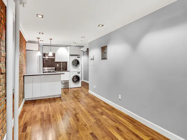 115 Mulberry Street image 1 of 8