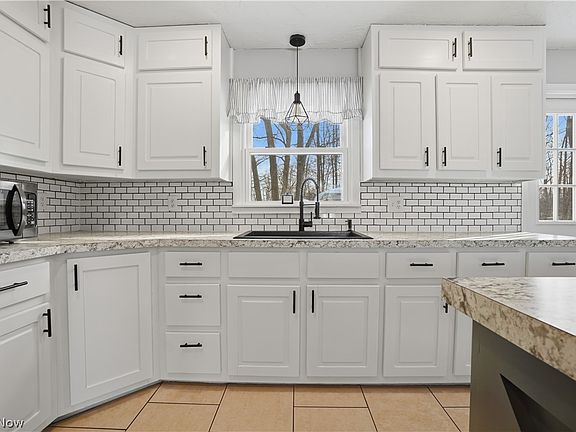 2nd image of 15791 Madison Rd