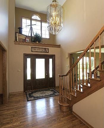 4th image of 1213 E Brookwood Dr