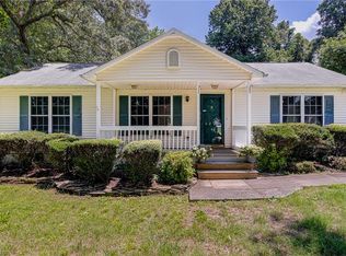 5201 Harvey Rd, Jamestown, NC 27282