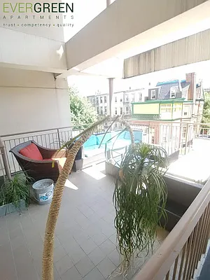 Rented by ERNY LLC | media 5