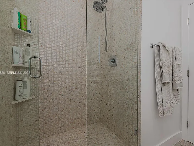 9048 Carlyle Ave — Photo 18