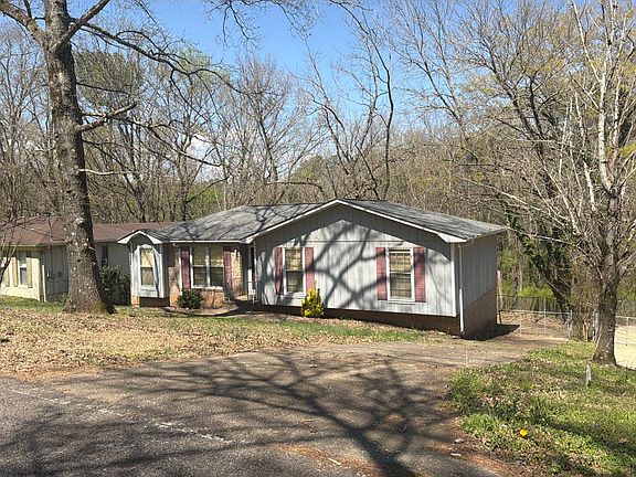 2nd image of 1577 Brewster Cir
