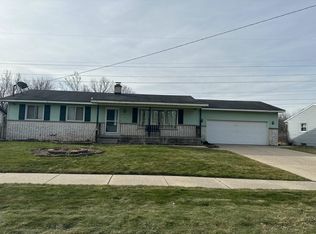 1800 Mapleview St SE, Kentwood, MI 49508