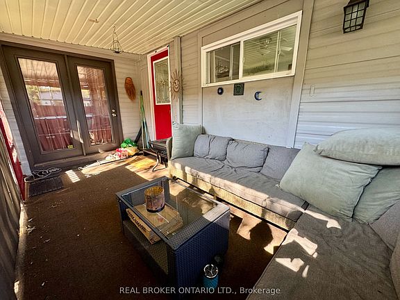 3rd image of 580 Beaver Creek Rd #243