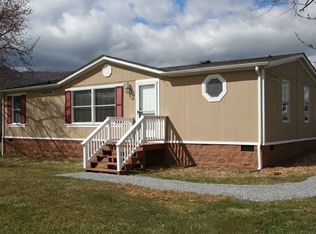 100 Mound Ter, Thaxton, VA 24174