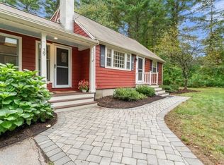 39 Needham St, Norfolk, MA 02056