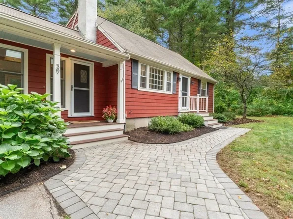 39 Needham St, Norfolk, MA 02056