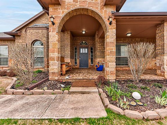 2nd image of 20500 Antler Farms Dr