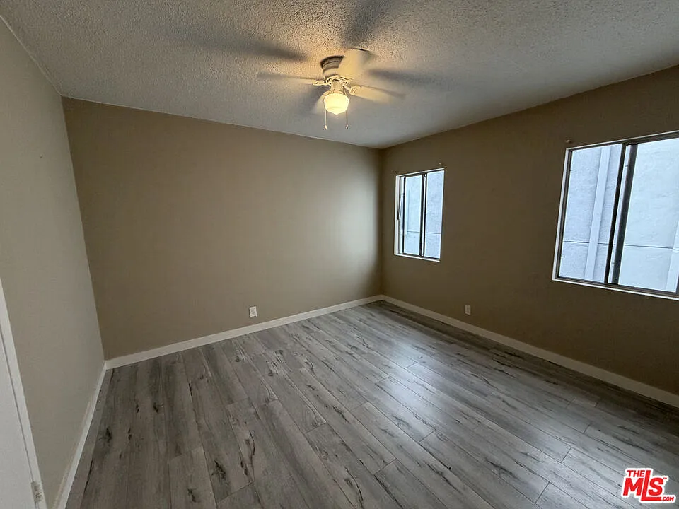 2 bed, 1.0 bath, 1050 sqft, $2,950 — Photo 4