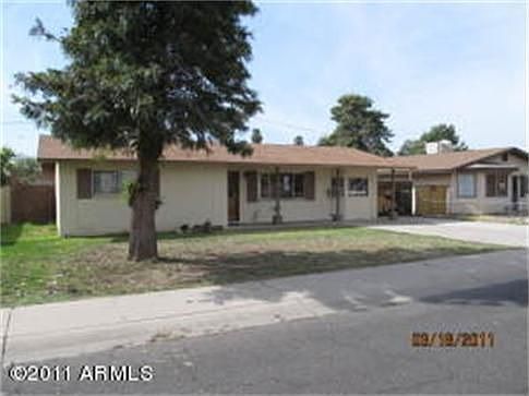 2nd image of 2349 W Cortez Ave