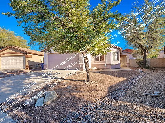2nd image of 10186 E Desert Paradise Pl