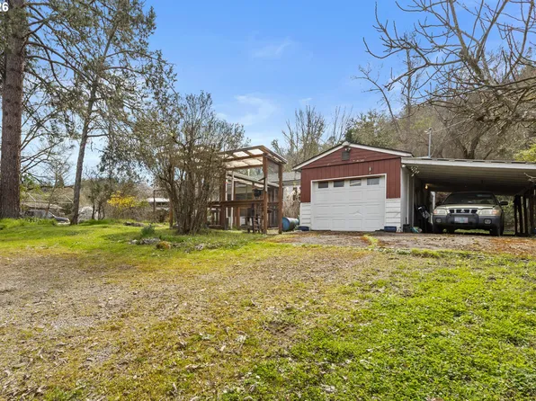 4178 Old Melrose Rd, Roseburg, OR 97471