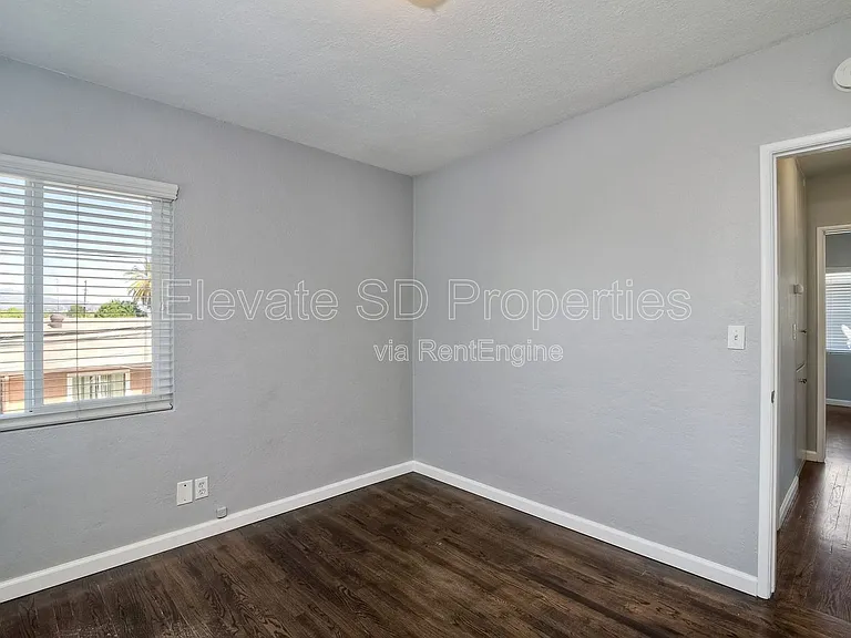 3557 1/2 College Ave — Photo 16