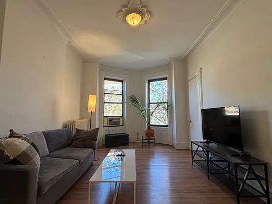 Rented by Owner | media 14