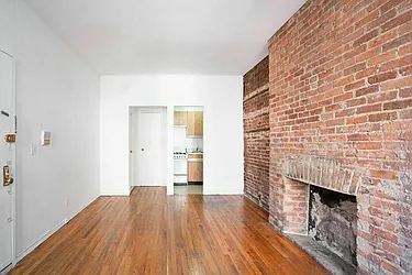 Rented by Waldstar Real Estate LLC