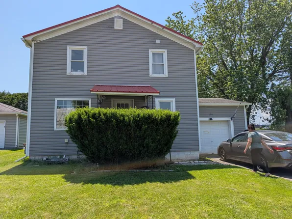 175 South St, Champlain, NY 12919